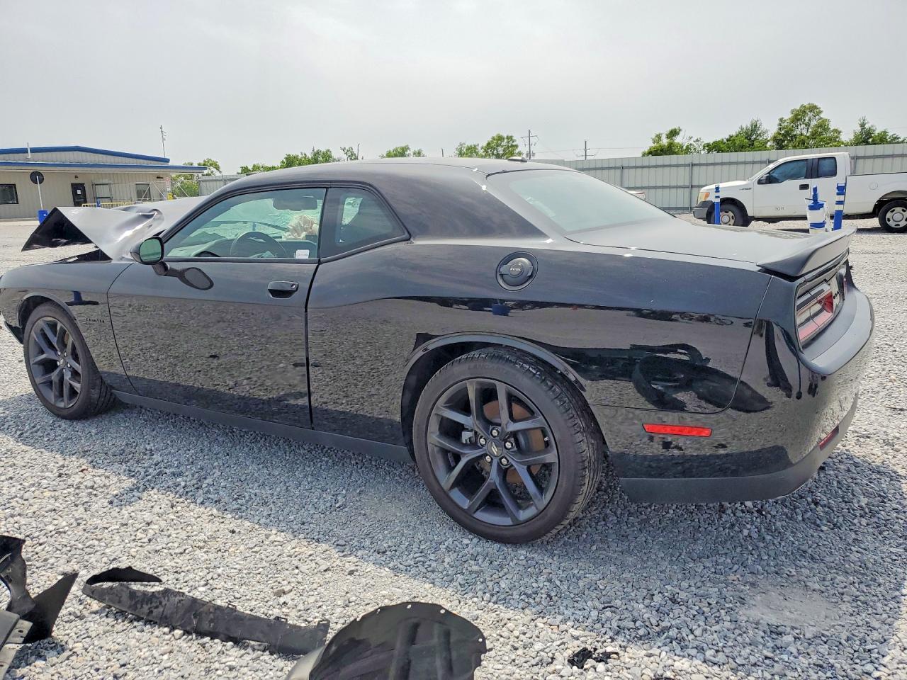 2022 Dodge Challenger R - zdjęcie 2