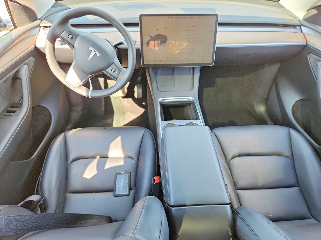 2023 Tesla Model Y - zdjęcie 8