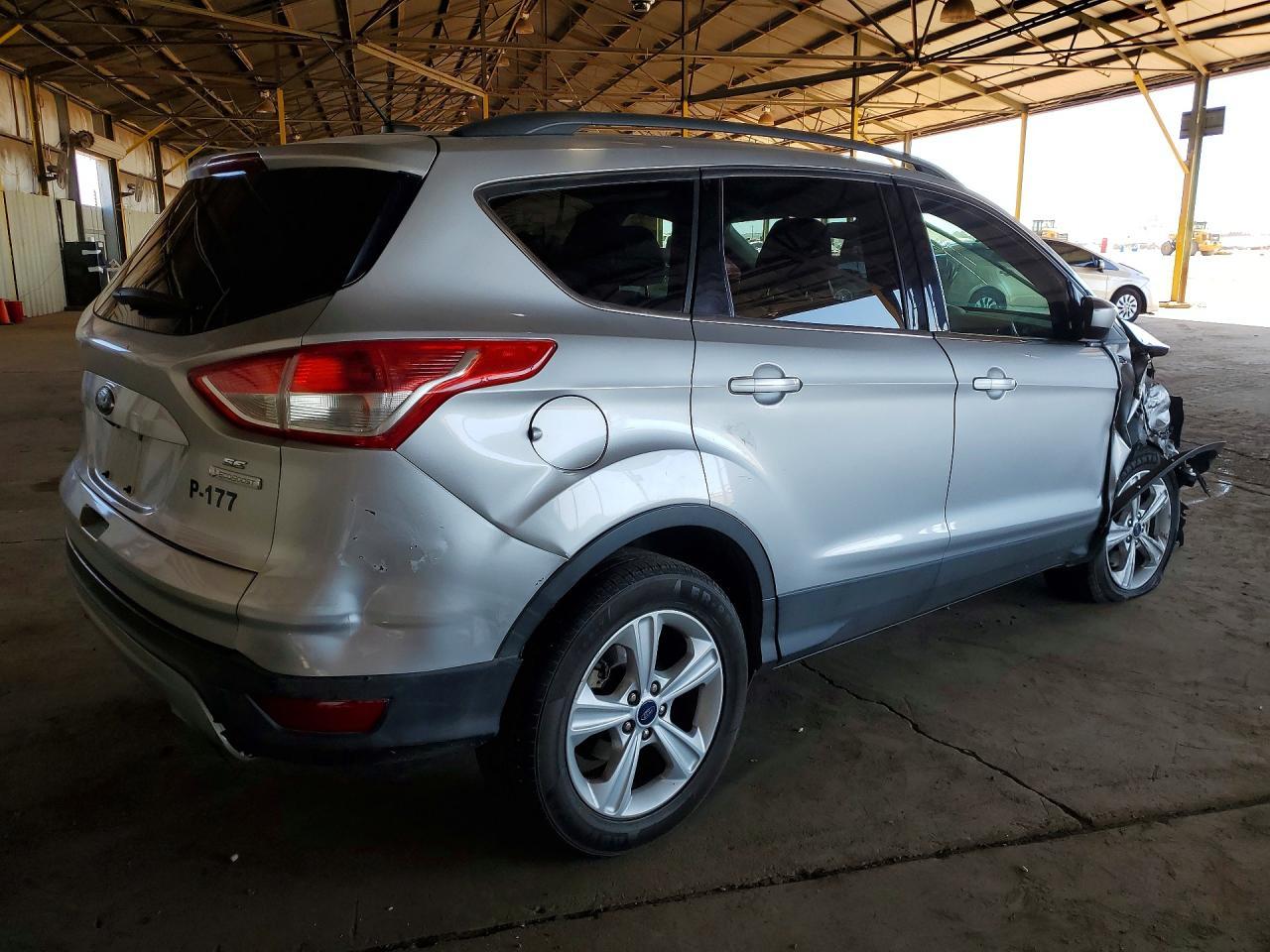 2016 Ford Escape - zdjęcie 3