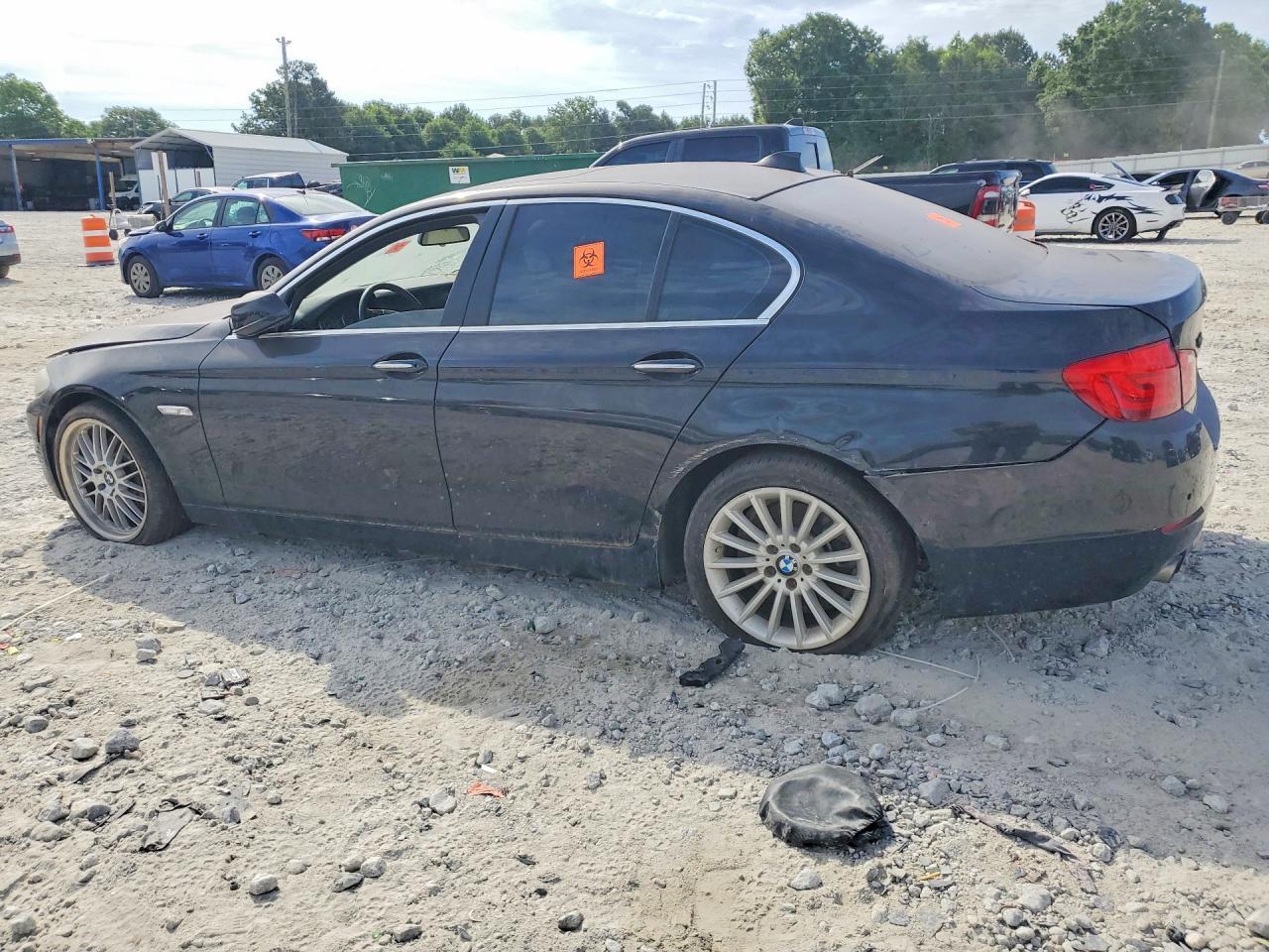 2013 BMW 535 I - zdjęcie 2