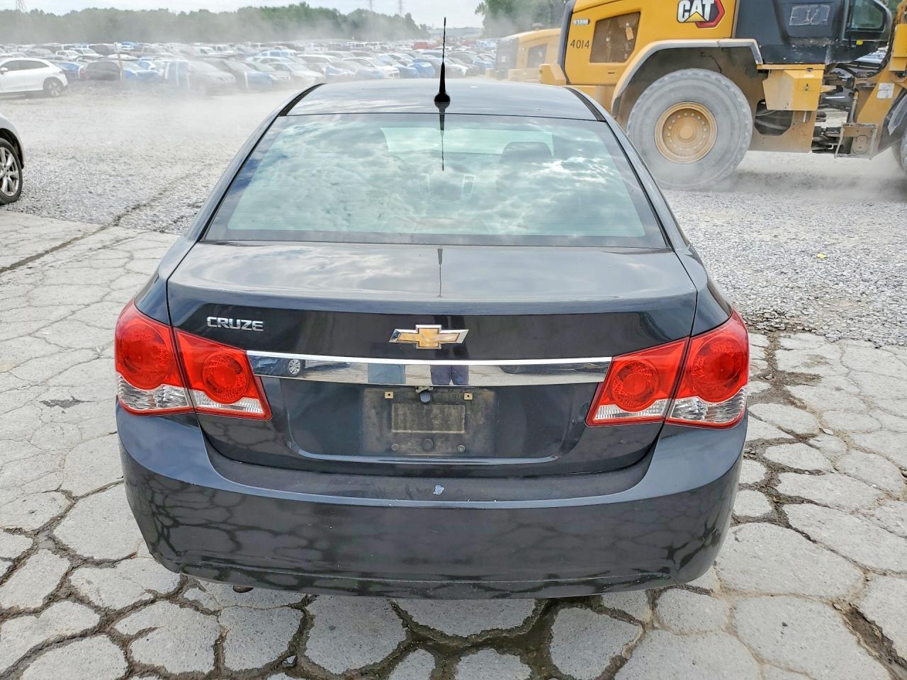 2013 Chevrolet Cruz - zdjęcie 6