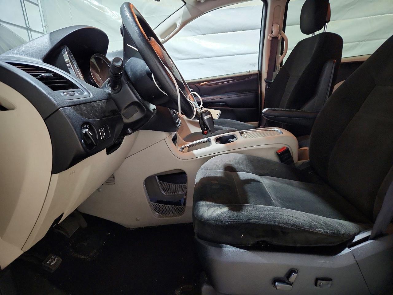 2016 Dodge Grand Caravan Sxt - zdjęcie 7