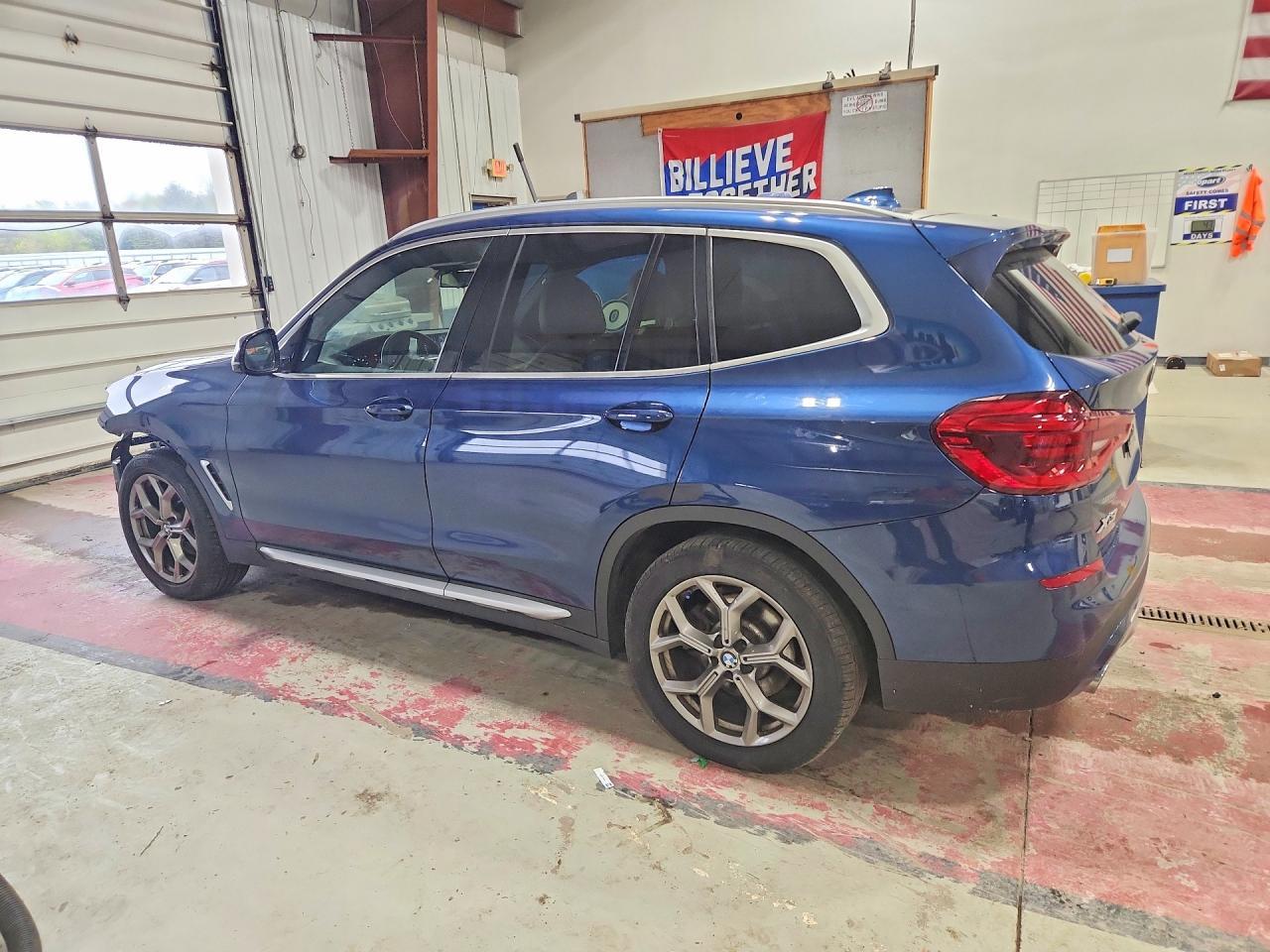 2020 BMW X3 xDrive30I - zdjęcie 2
