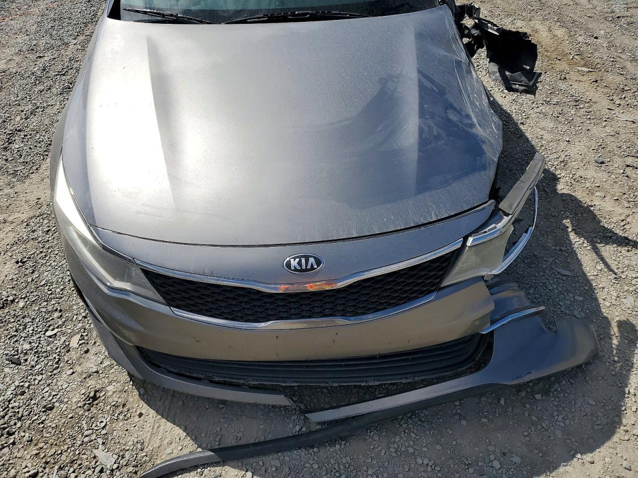2016 Kia Optima Lx - zdjęcie 11