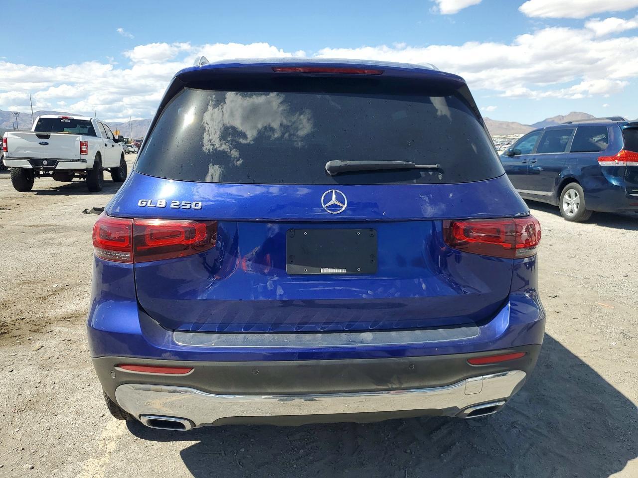 2023 Mercedes-Benz Glb 250 - zdjęcie 6