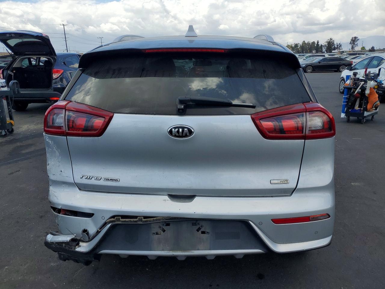 2017 Kia Niro Ex Touring - zdjęcie 6
