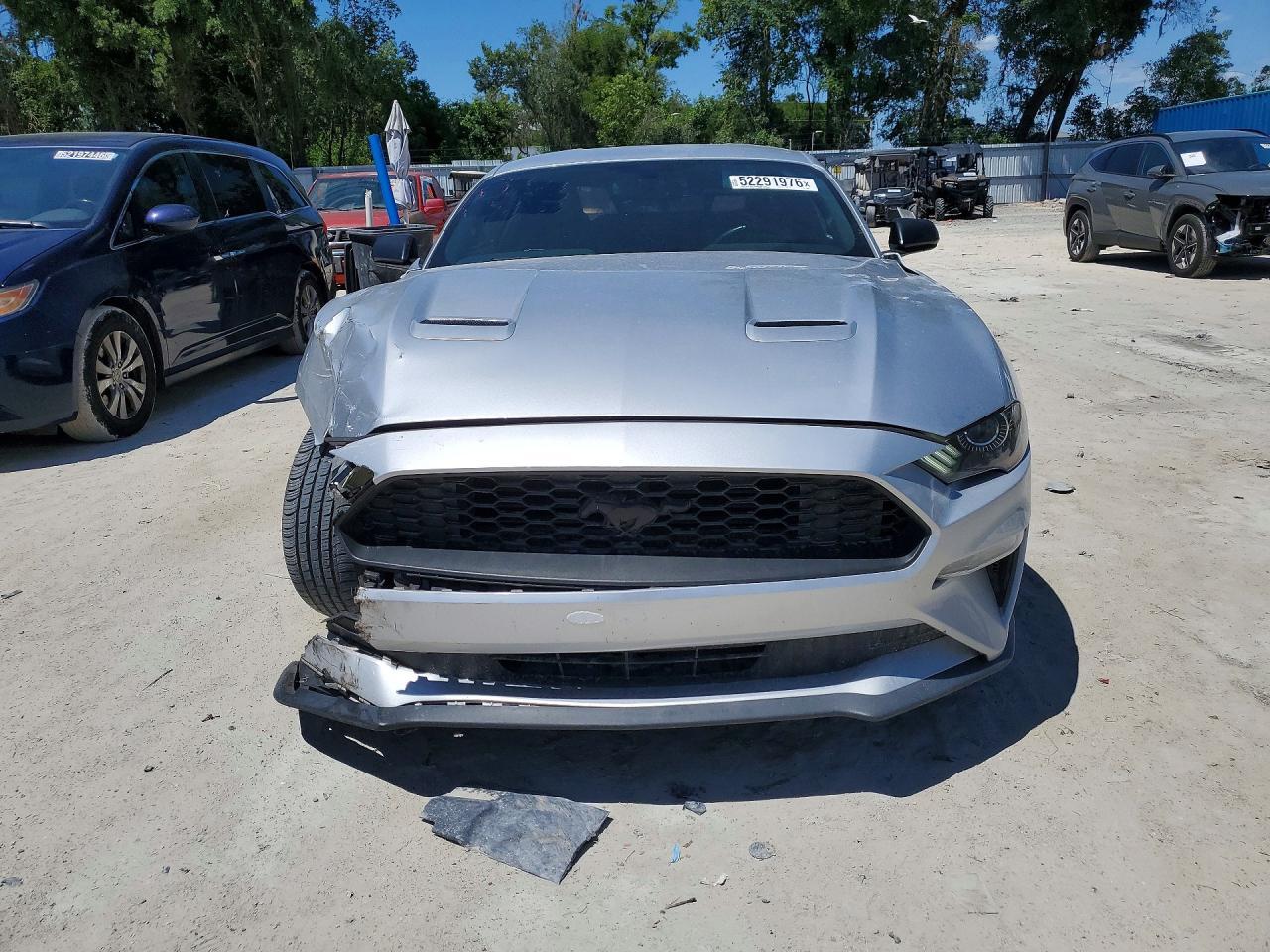 2018 Ford Mustang - zdjęcie 5