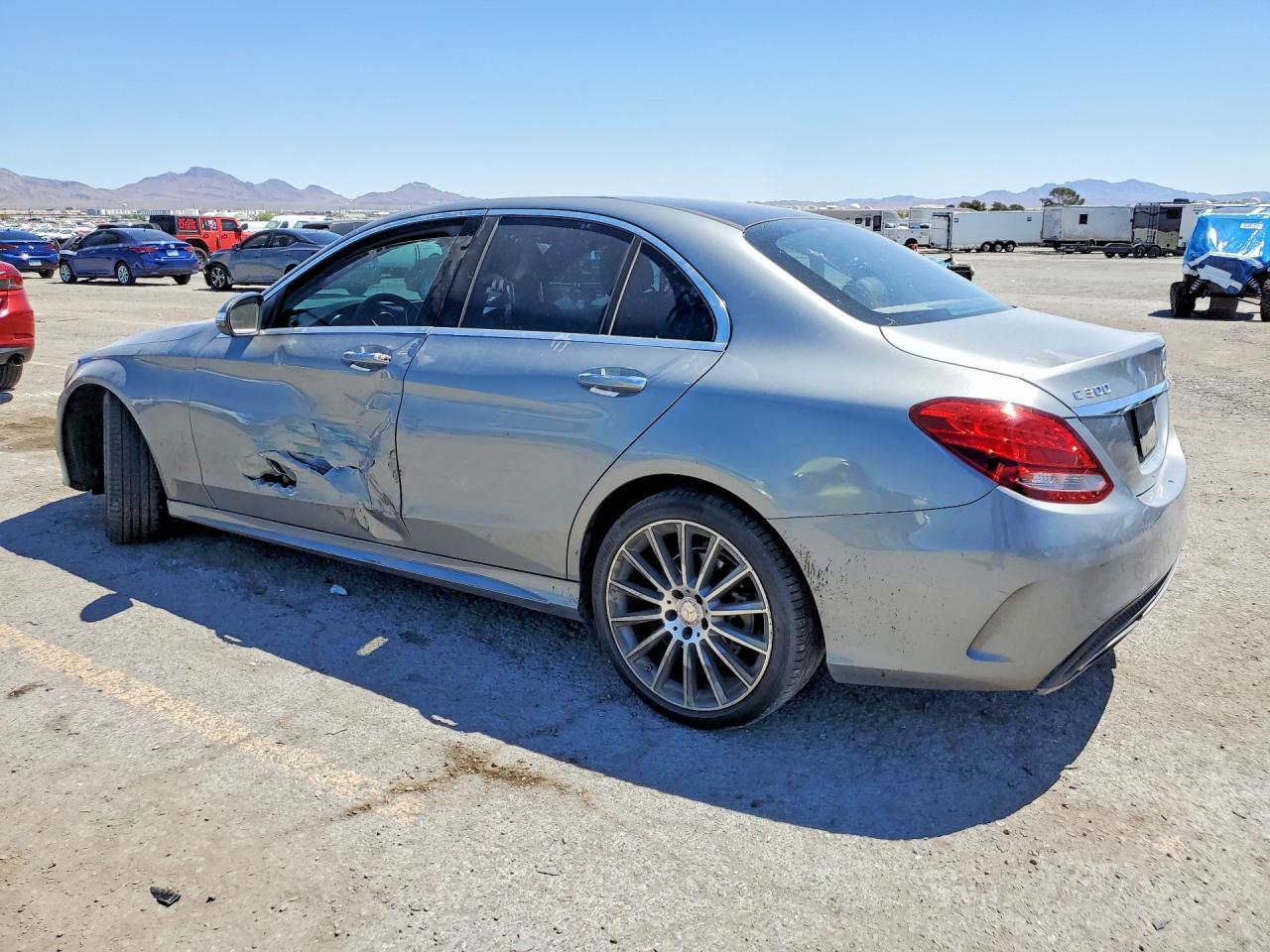2015 Mercedes-Benz C 300 4Matic - zdjęcie 2