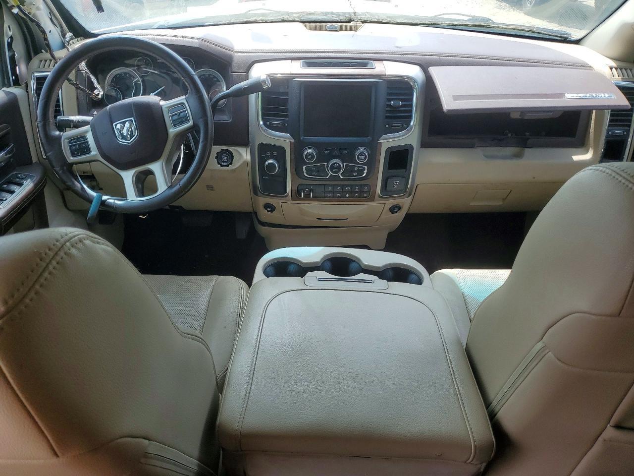 2016 Ram 3500 Laramie - zdjęcie 8