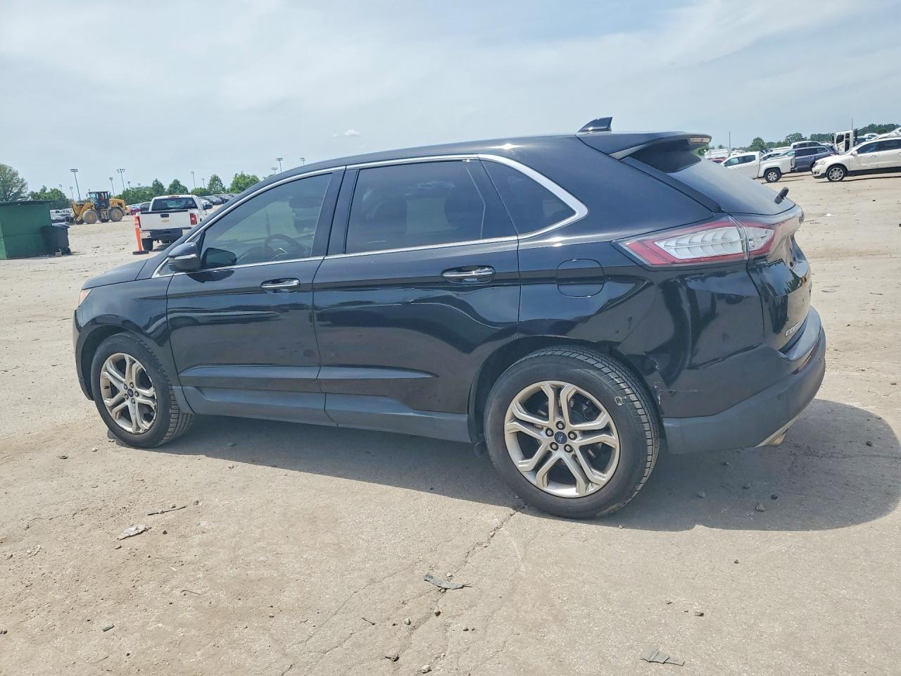 2018 Ford Edge Titanium - zdjęcie 2
