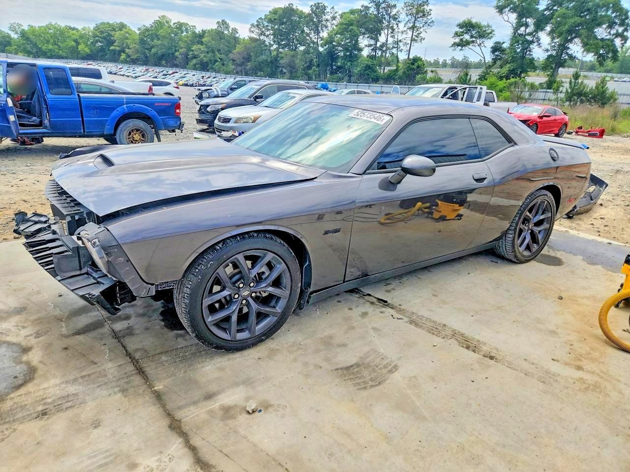 2023 Dodge Challenger R - zdjęcie główne