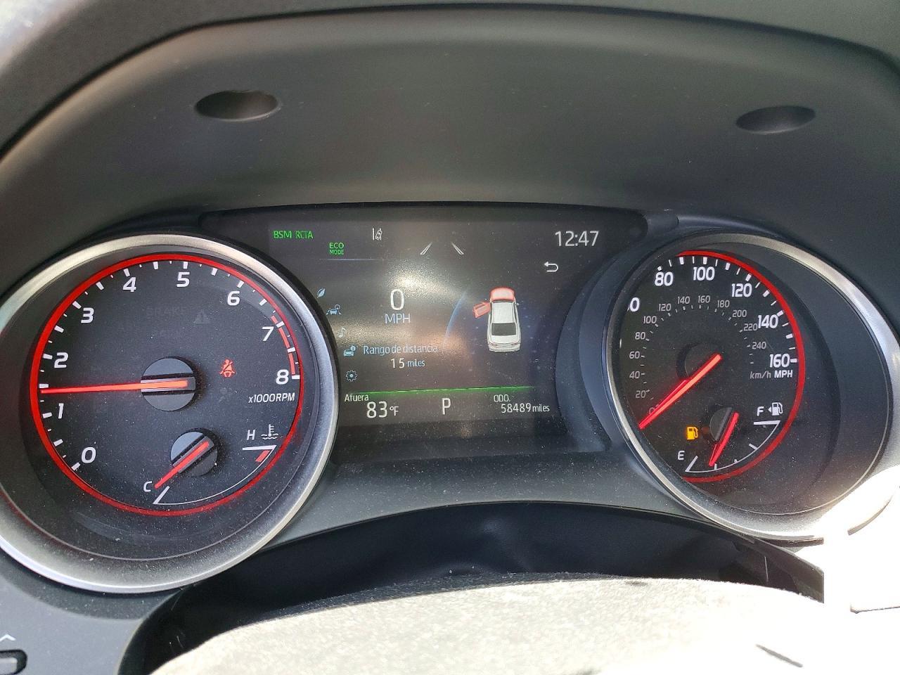 2022 Toyota Camry Xse - zdjęcie 9