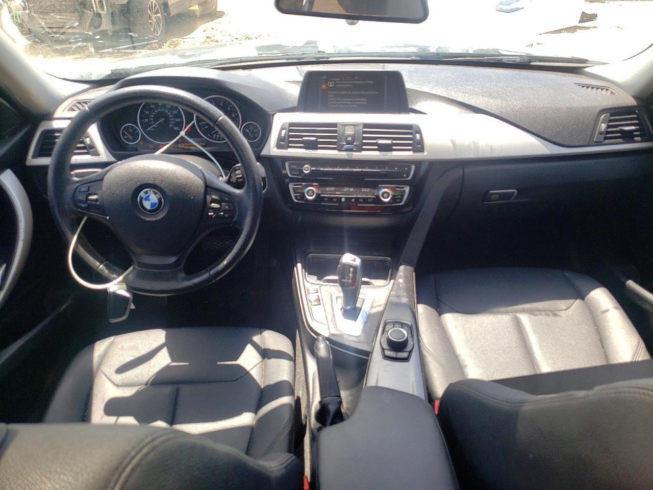 2017 BMW 320 I - zdjęcie 8