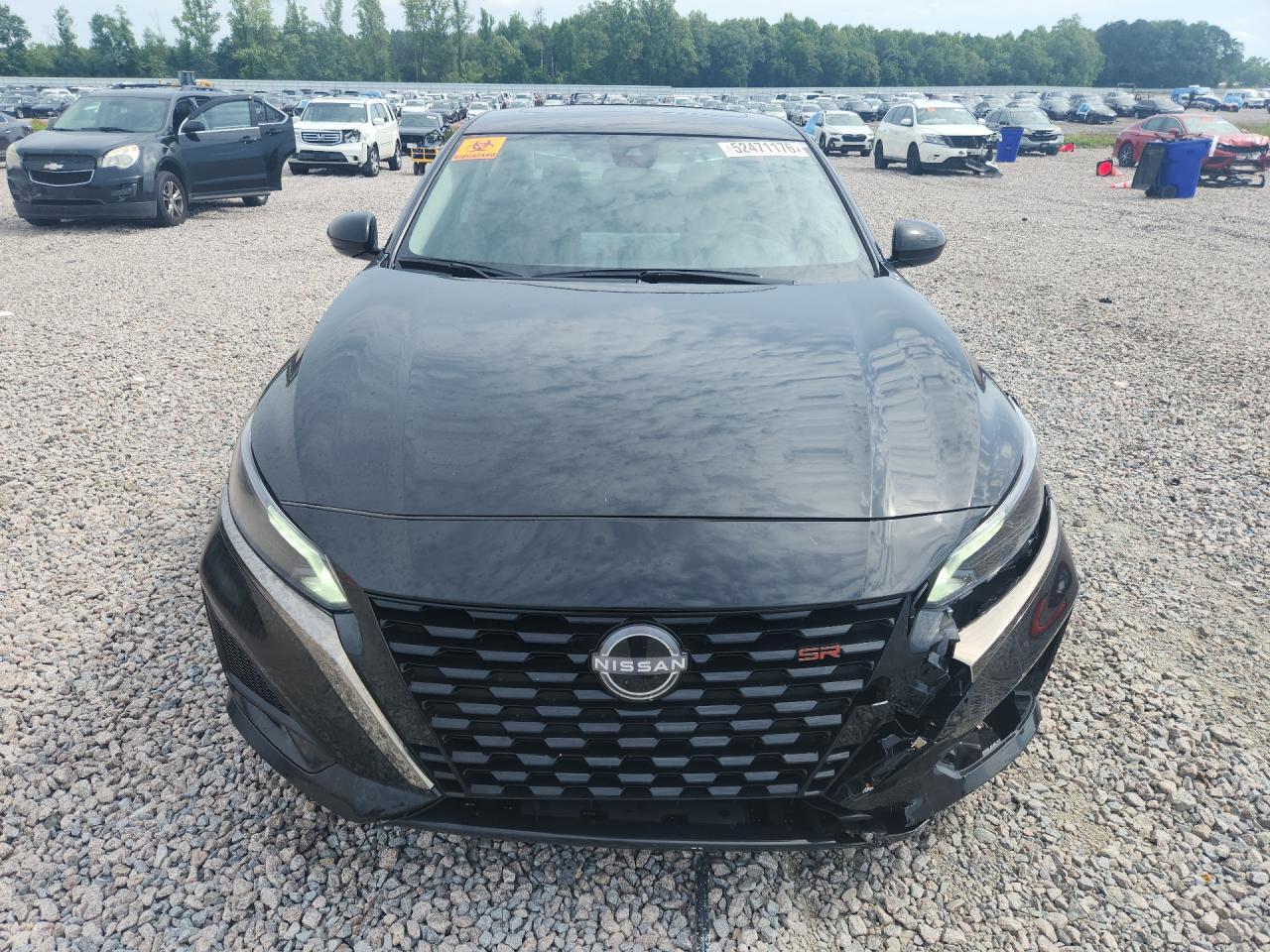 2025 Nissan Altima Sr - zdjęcie 5