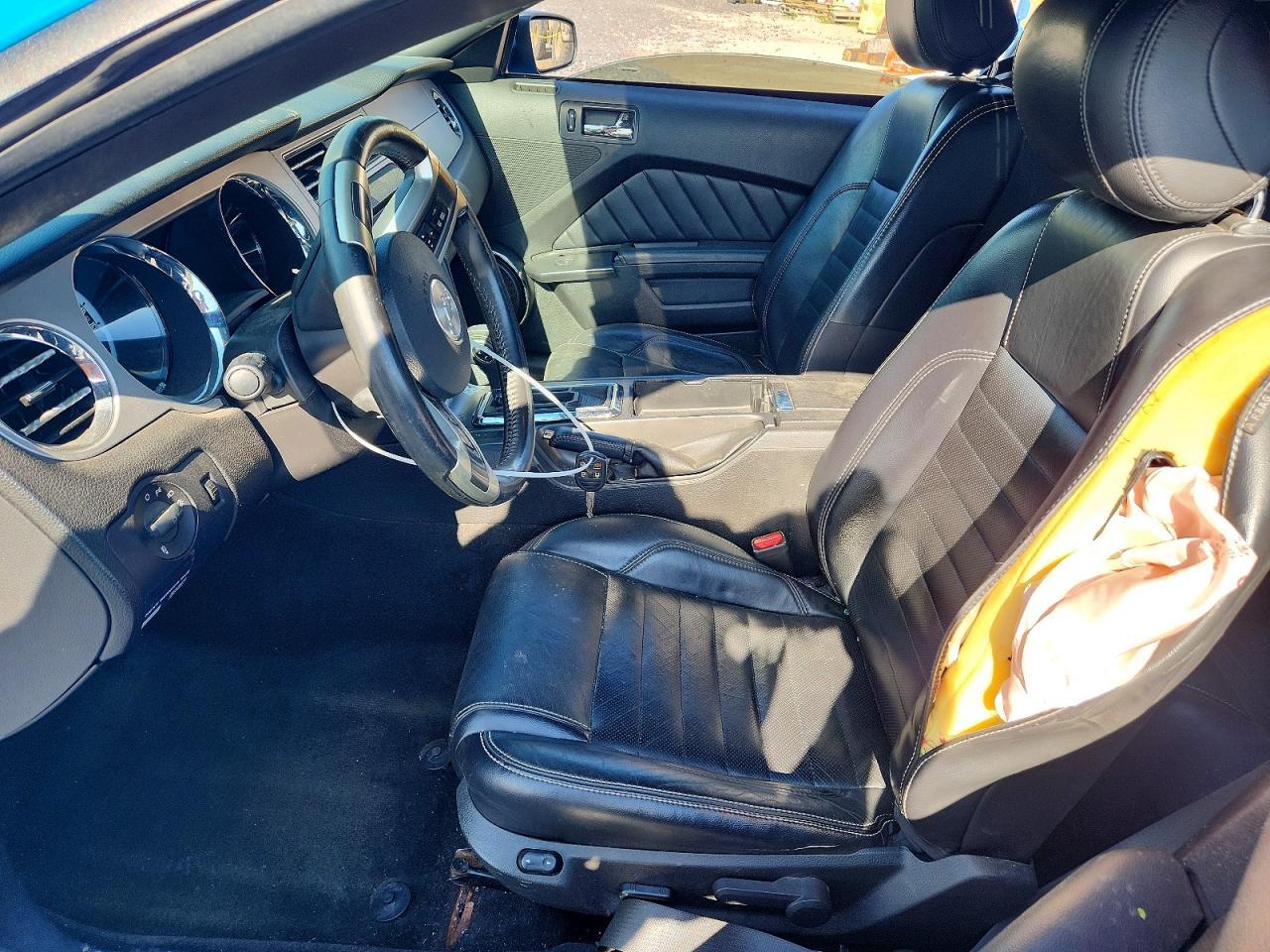 2013 Ford Mustang - zdjęcie 7