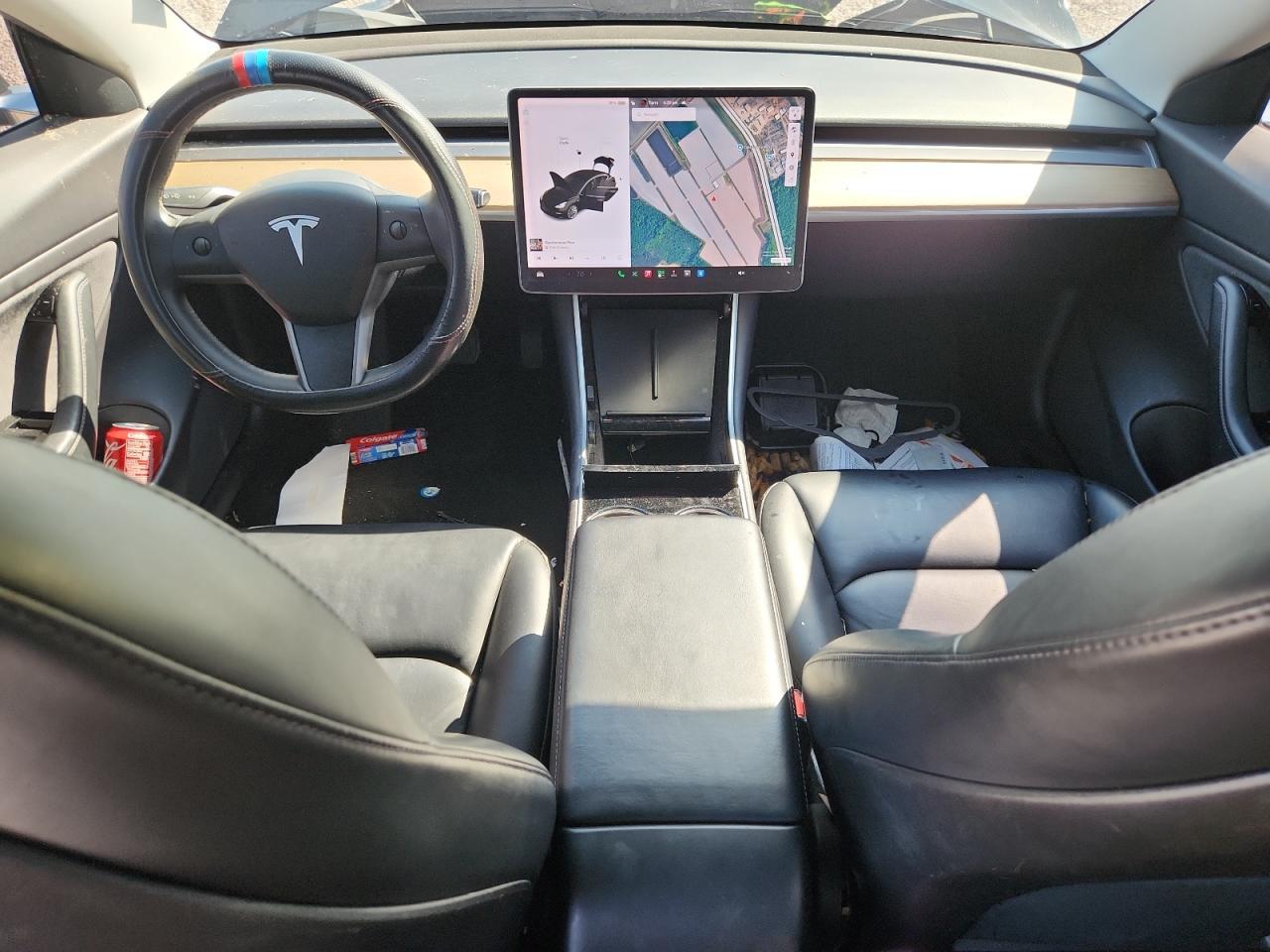 2019 Tesla Model 3 - zdjęcie 8
