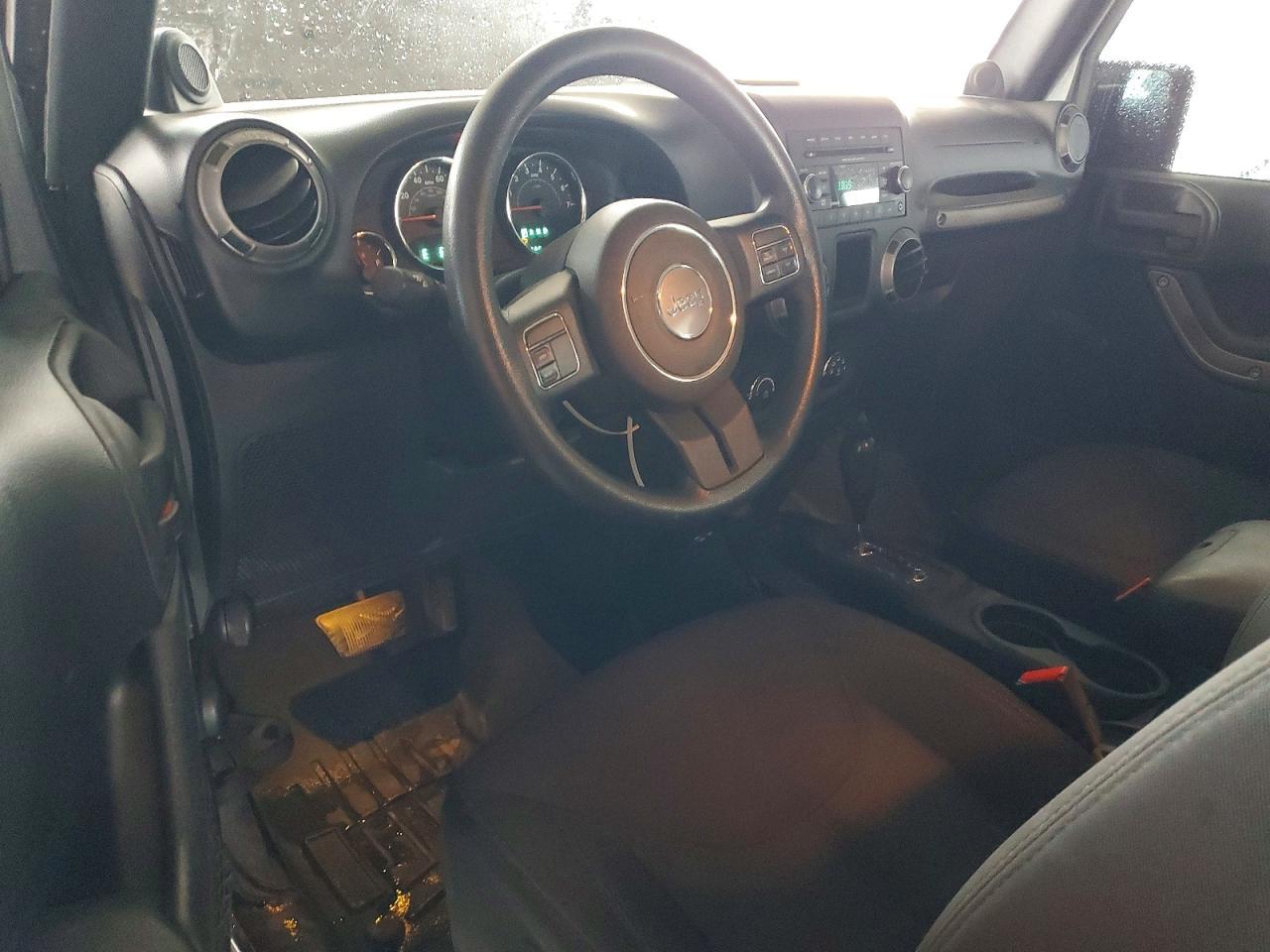 2014 Jeep Wrangler Sport - zdjęcie 8