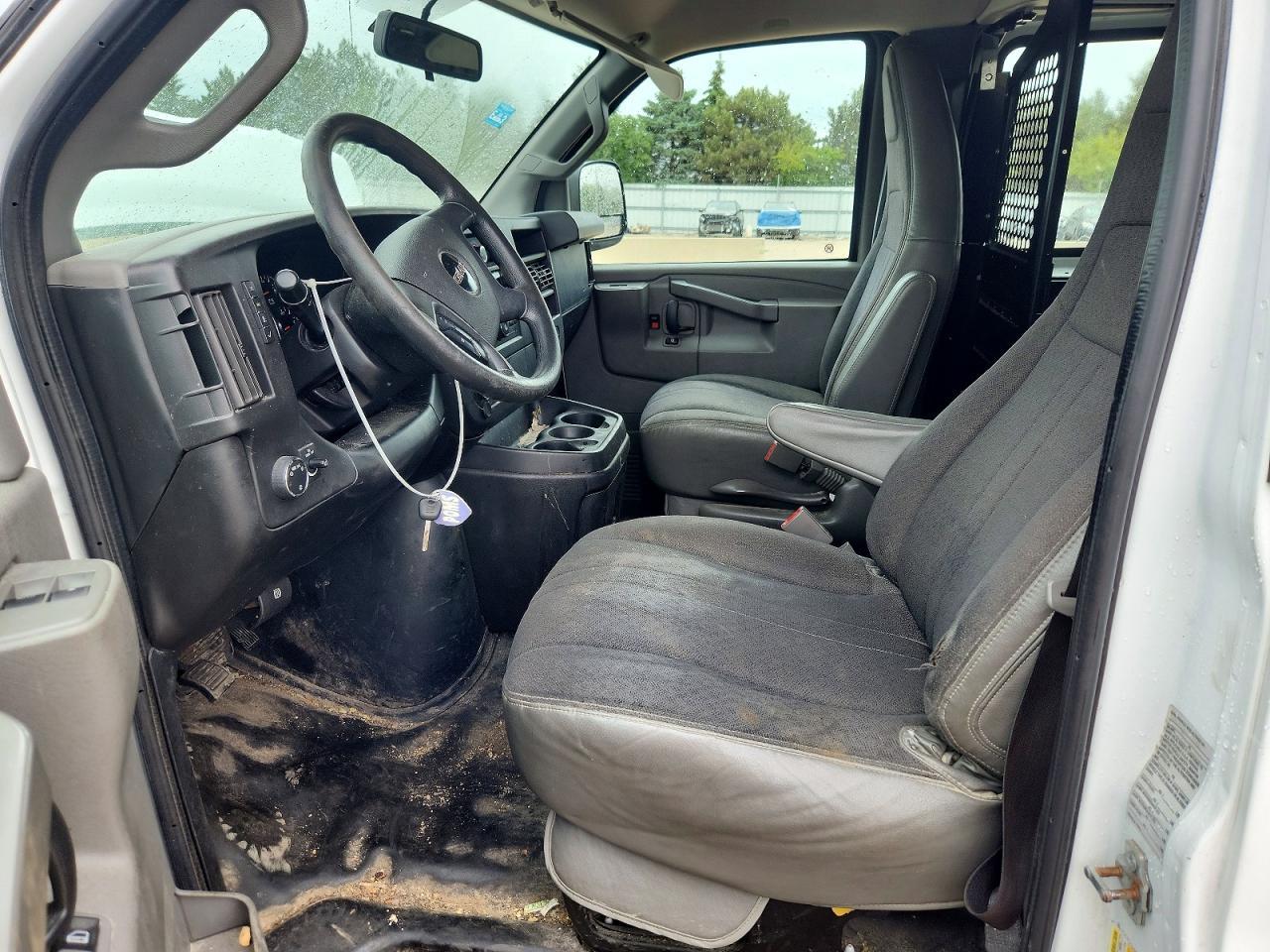 2018 GMC Savana G2500 - zdjęcie 7
