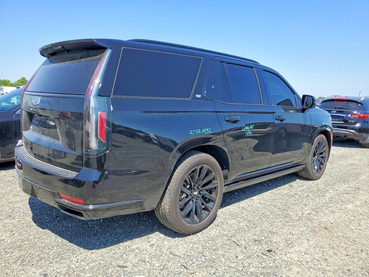 2024 Cadillac Escalade Sport Platinum - zdjęcie 3