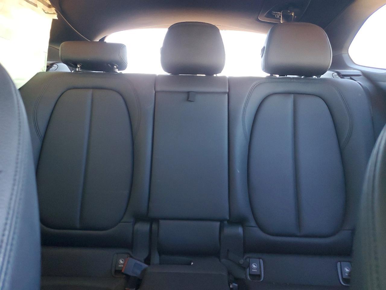 2016 BMW X1 xDrive28I - zdjęcie 10