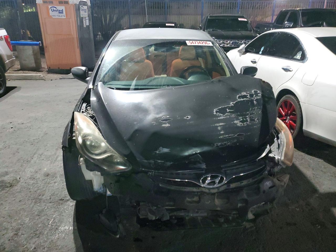 2013 Hyundai Elantra Gls - zdjęcie 5