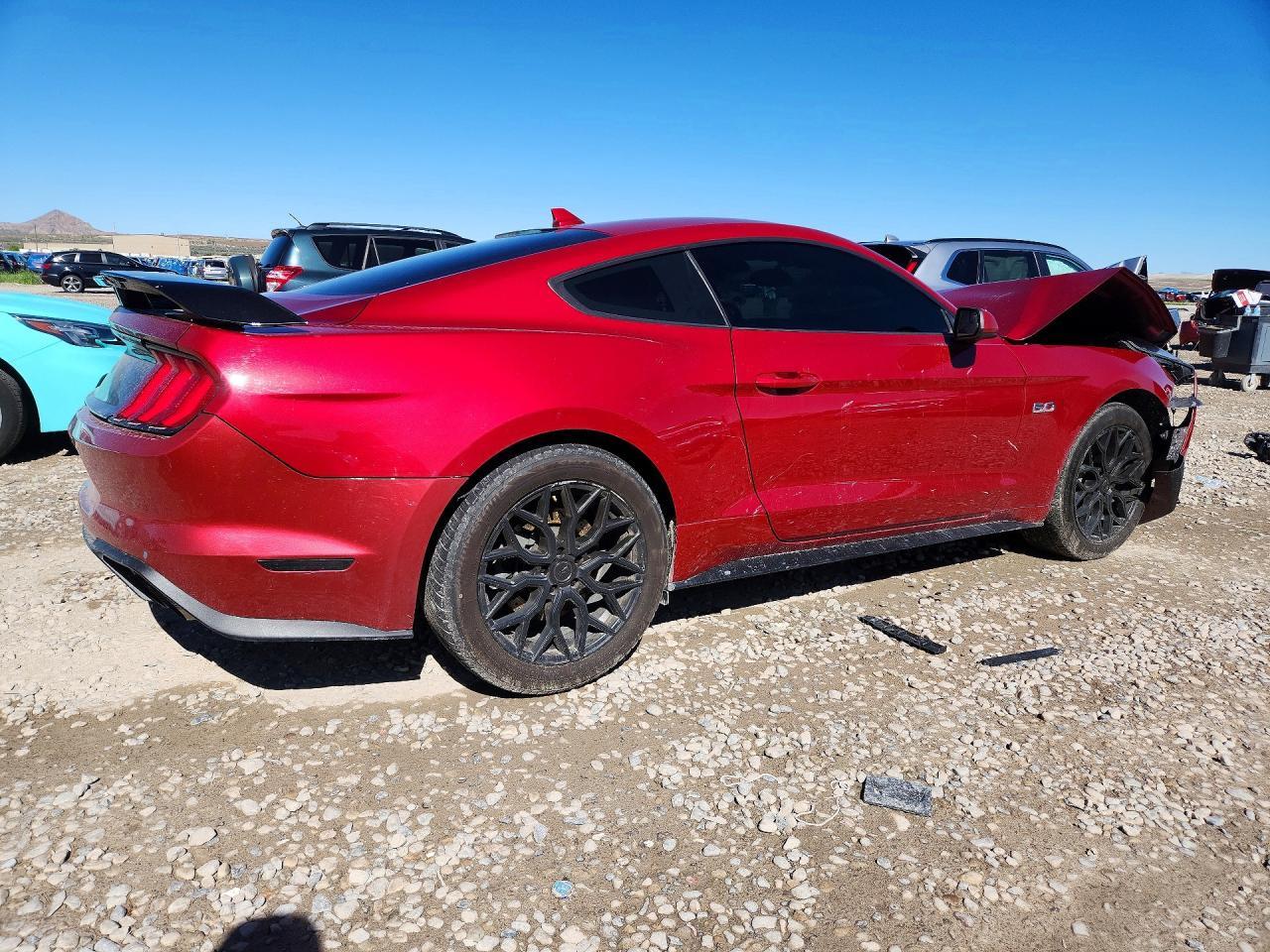 2020 Ford Mustang Gt - zdjęcie 3