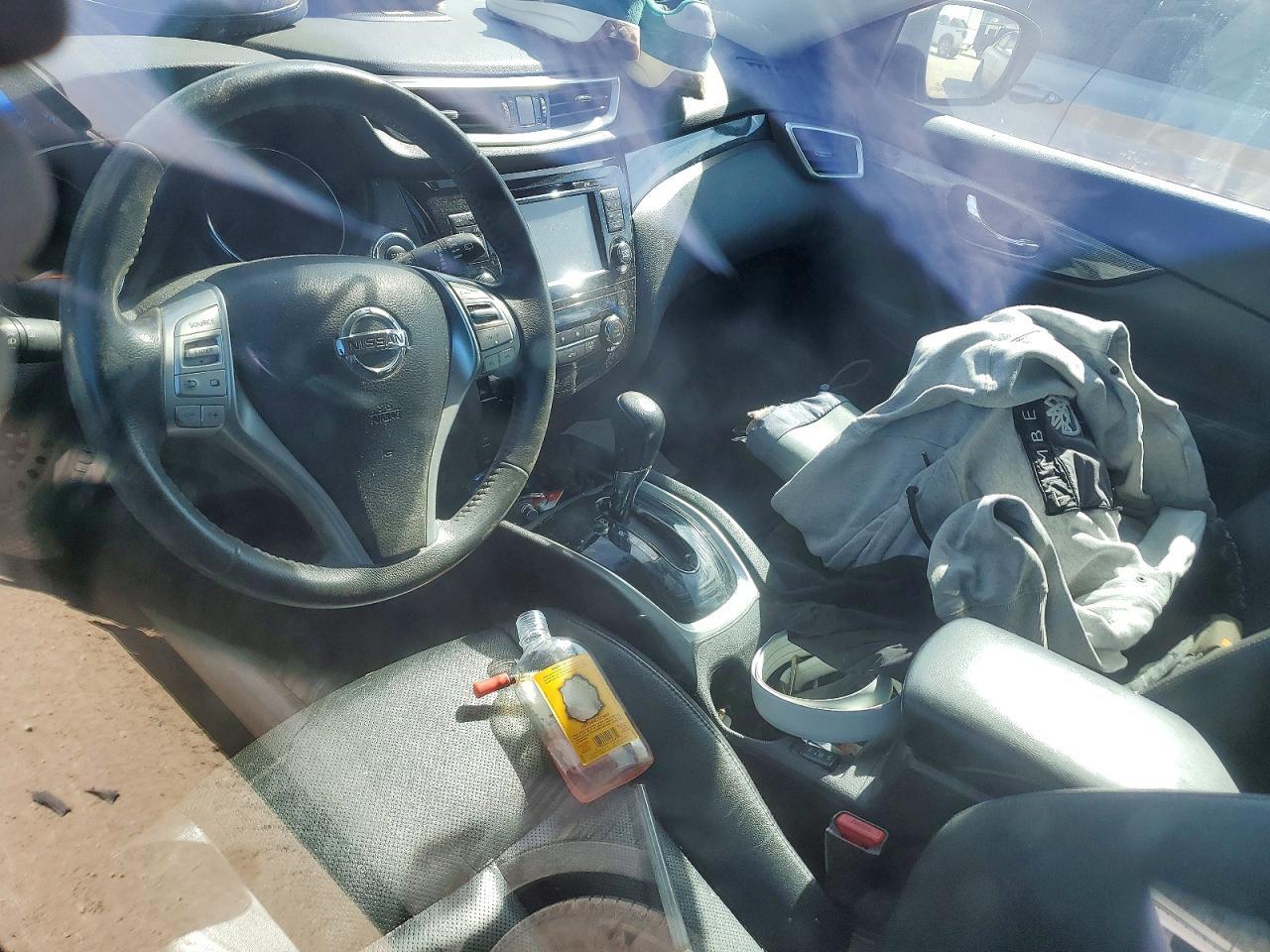 2015 Nissan Rogue S - zdjęcie 8