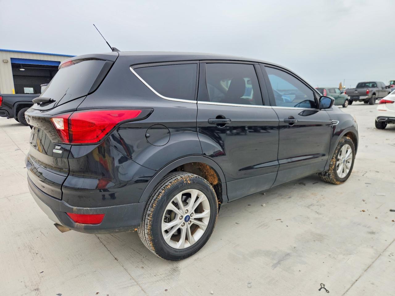 2019 Ford Escape Se - zdjęcie 3