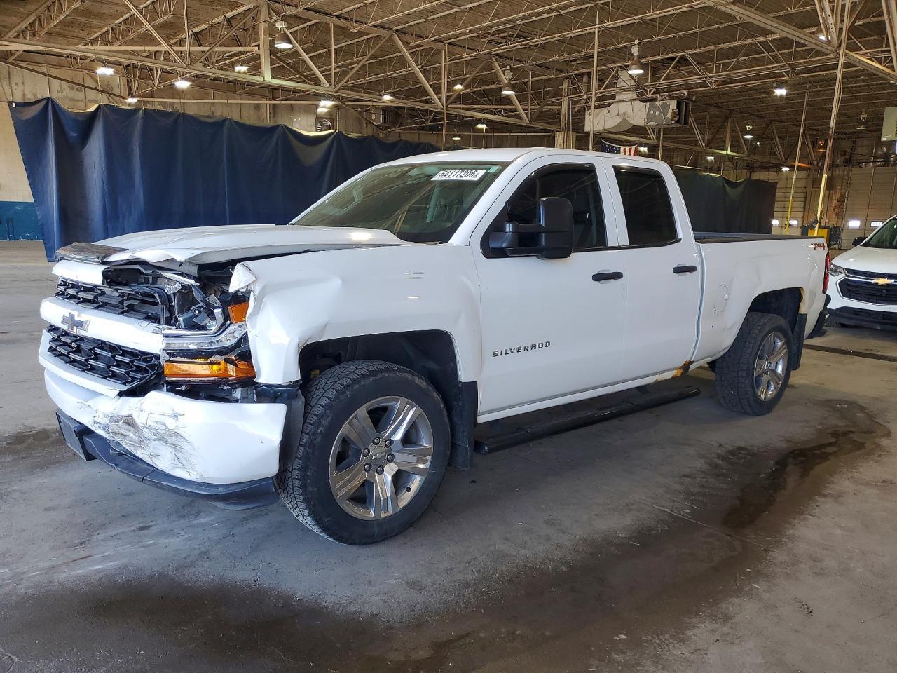 2017 Chevrolet Silverado K1500 Custom - zdjęcie główne