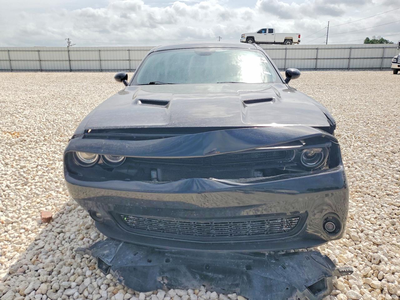 2018 Dodge Challenger R - zdjęcie 5