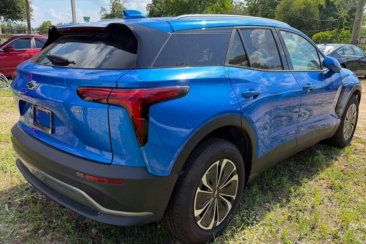 2025 Chevrolet Blazer Lt - zdjęcie 4