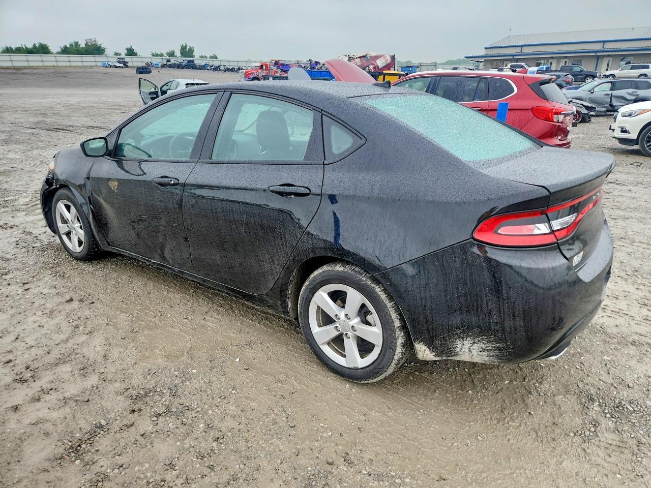 2015 Dodge Dart Sxt - zdjęcie 2