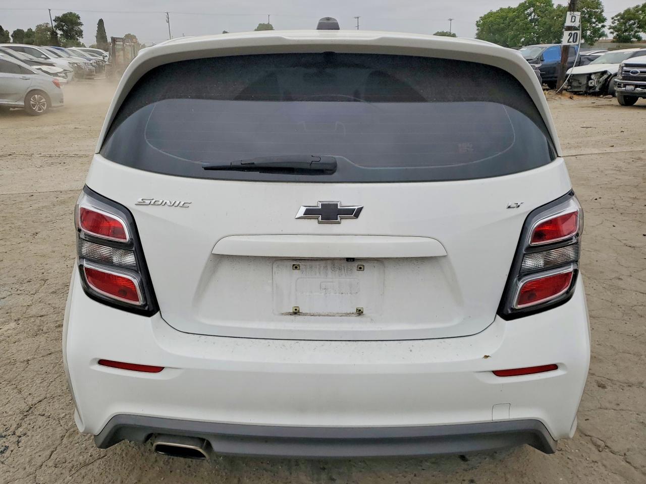 2018 Chevrolet Sonic Lt - zdjęcie 6