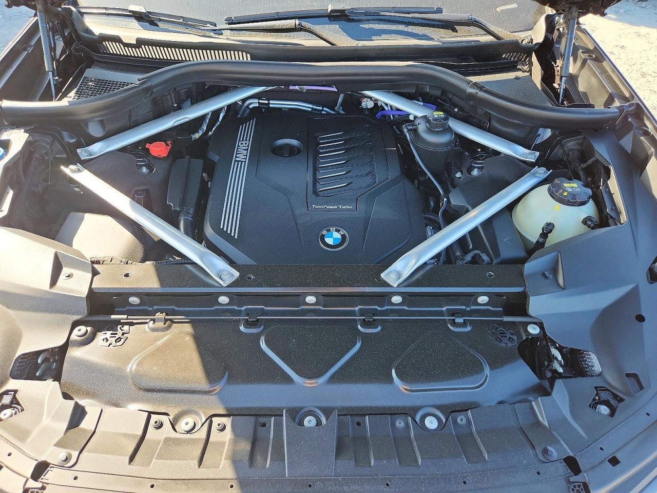 2021 BMW X7 xDrive40I - zdjęcie 12