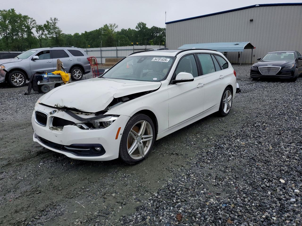 2017 BMW 330 Xi - zdjęcie główne