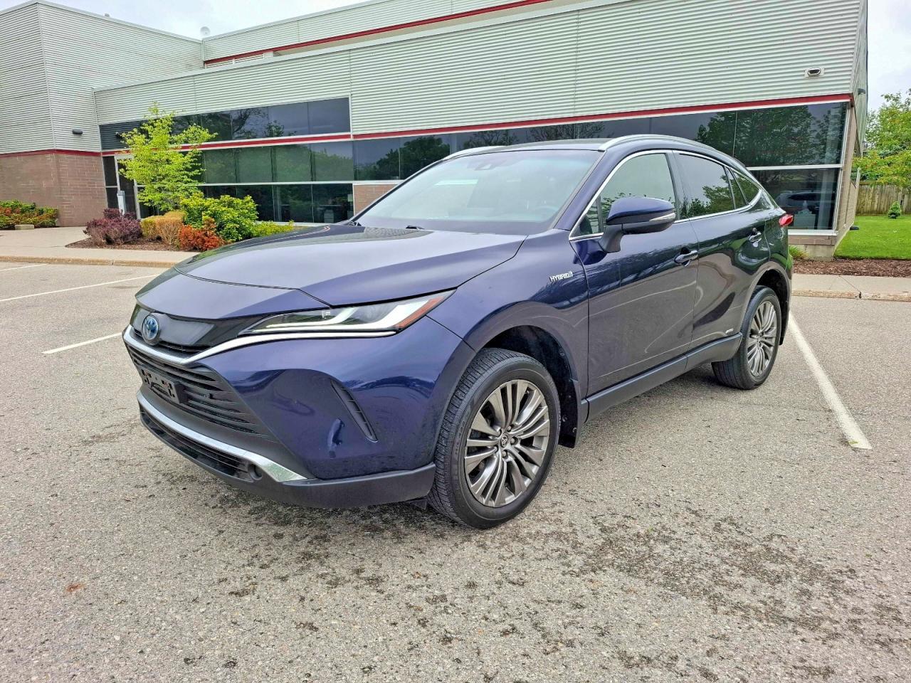 2021 Toyota Venza Le - zdjęcie 2
