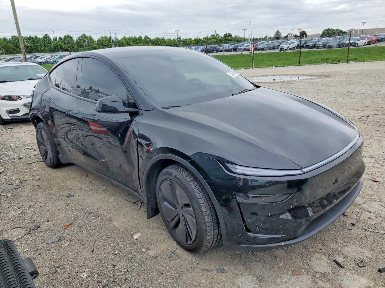 2026 Tesla Model Y - zdjęcie 4