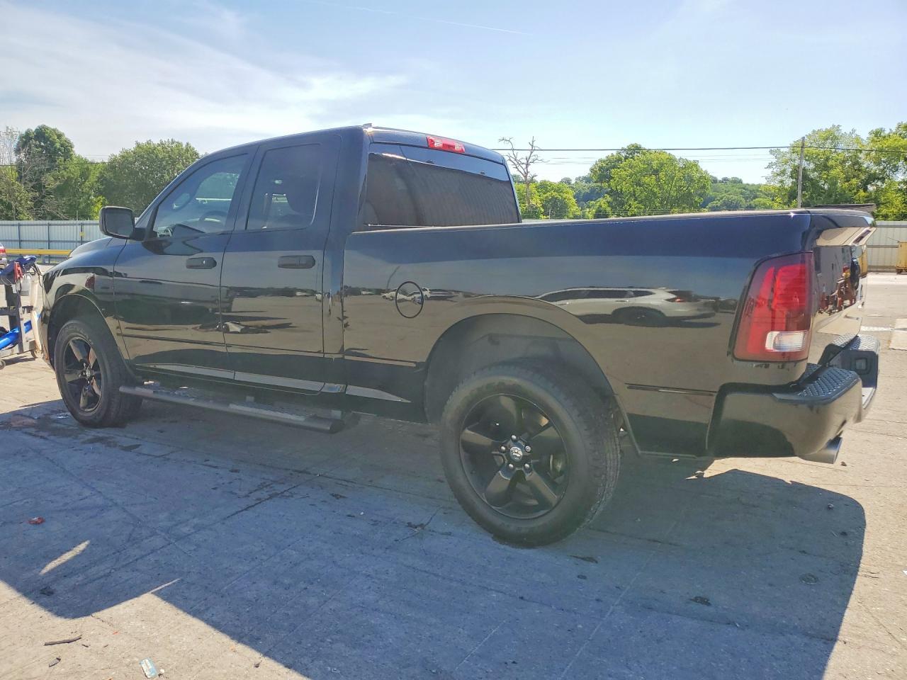 2014 Ram 1500 St - zdjęcie 2