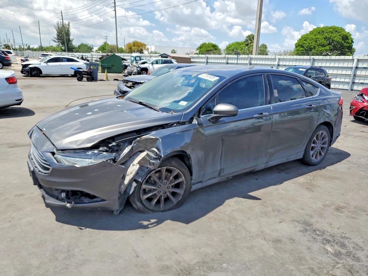 2017 Ford Fusion Se - zdjęcie główne