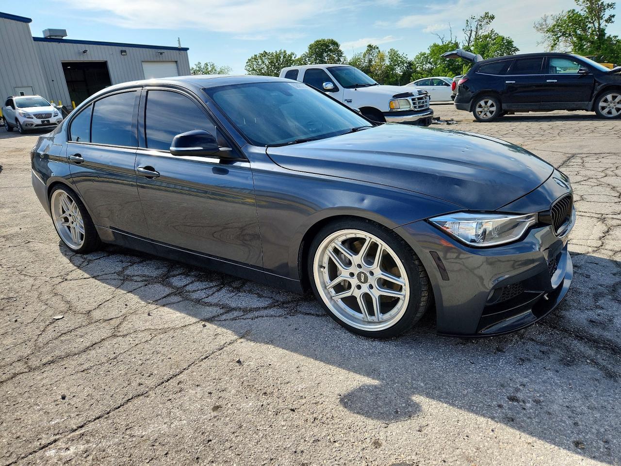 2013 BMW 335 I - zdjęcie 4