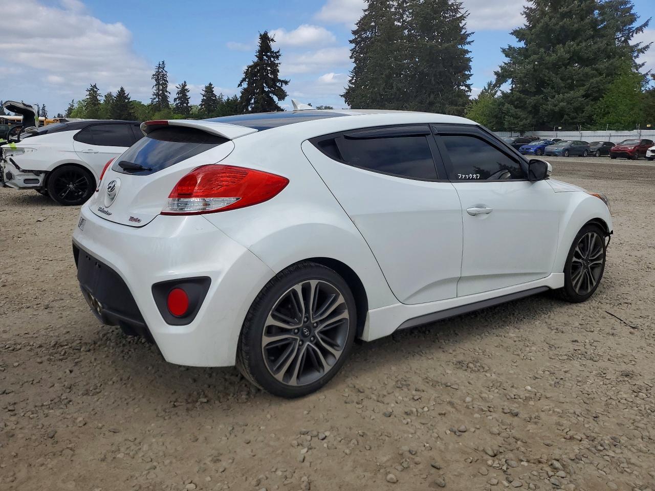 2016 Hyundai Veloster Turbo - zdjęcie 3