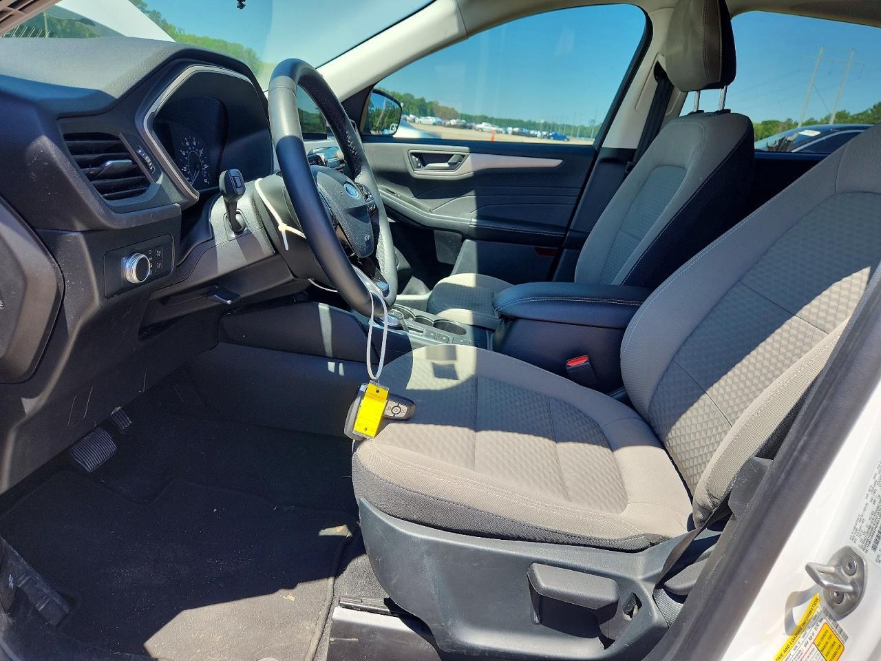 2022 Ford Escape - zdjęcie 7
