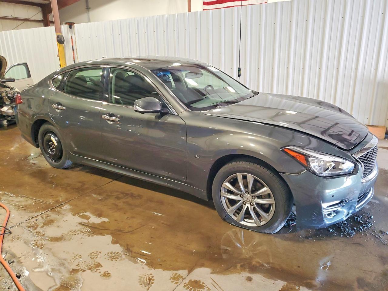 2015 Infiniti Q70 3.7 - zdjęcie 4