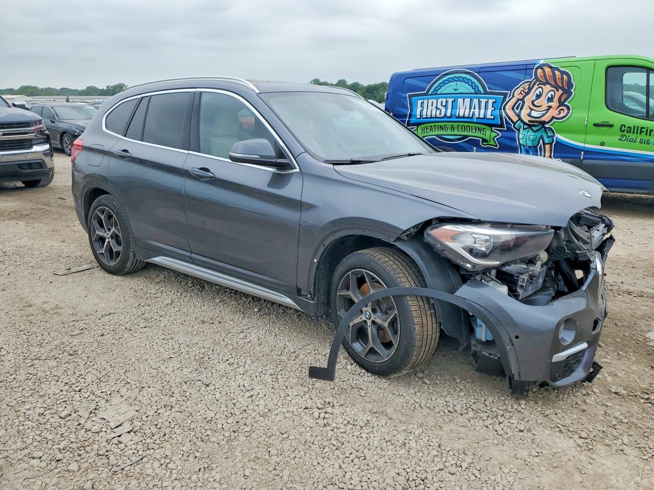 2018 BMW X1 xDrive28I - zdjęcie 4