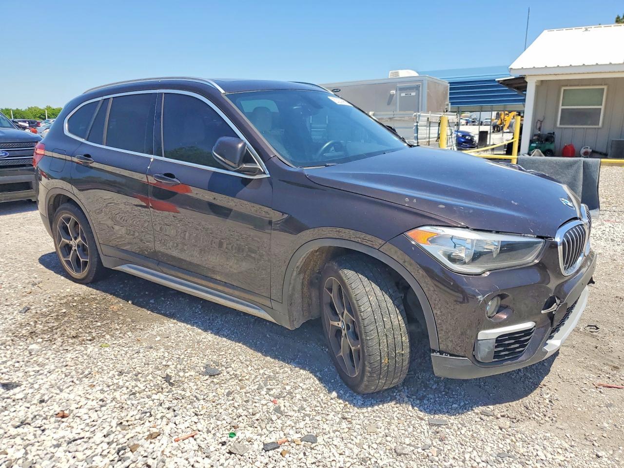 2018 BMW X1 xDrive28I - zdjęcie 4