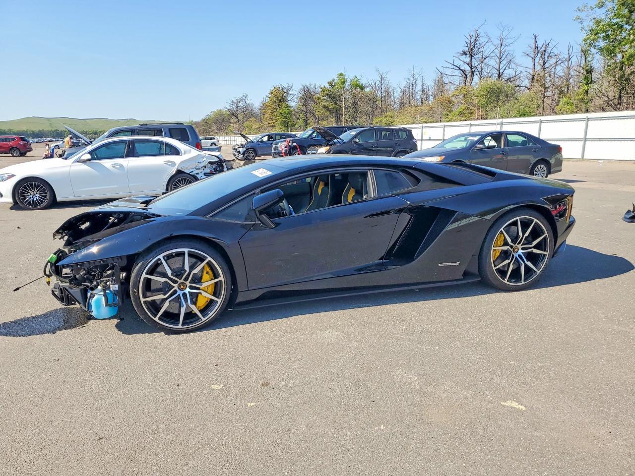 2018 Lamborghini Aventador