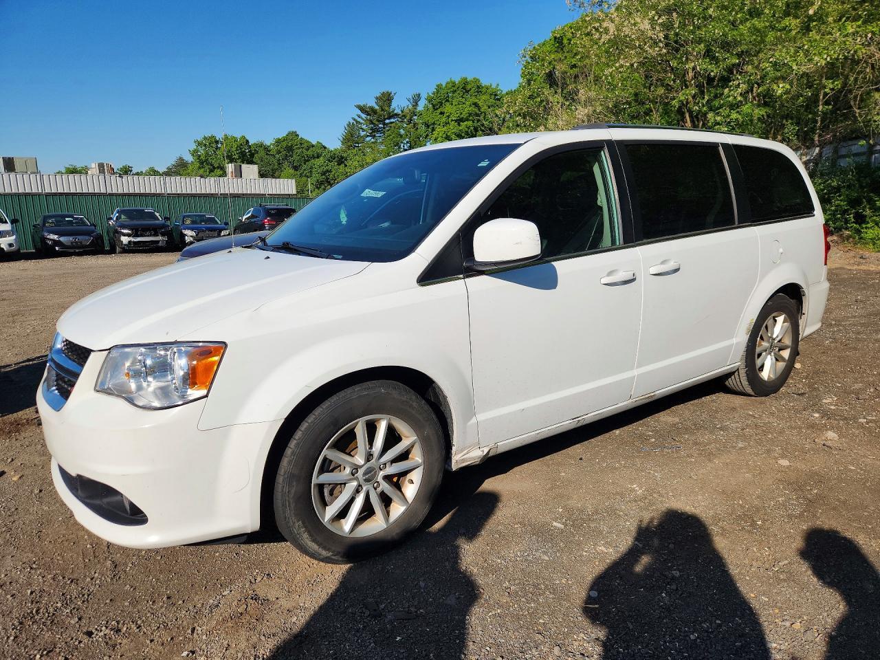 2019 Dodge Grand Caravan Sxt - zdjęcie główne