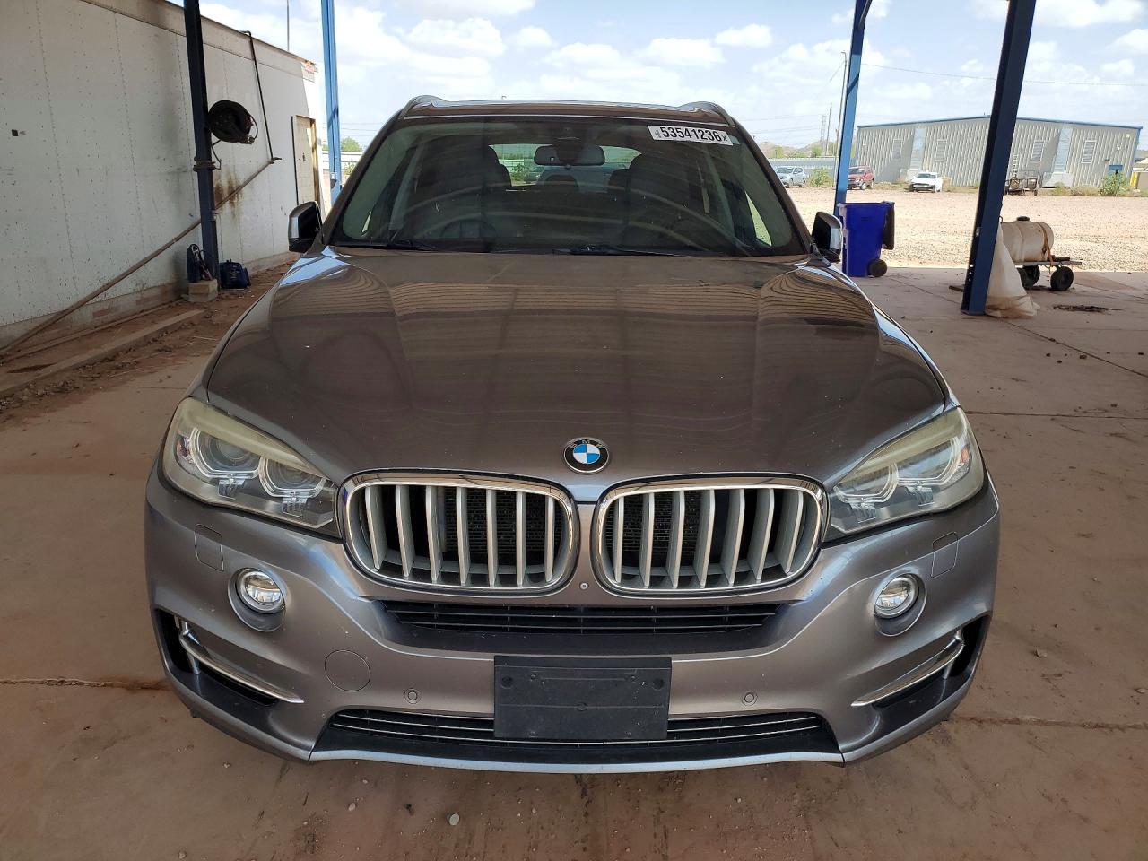 2015 BMW X5 xDrive50I - zdjęcie 5