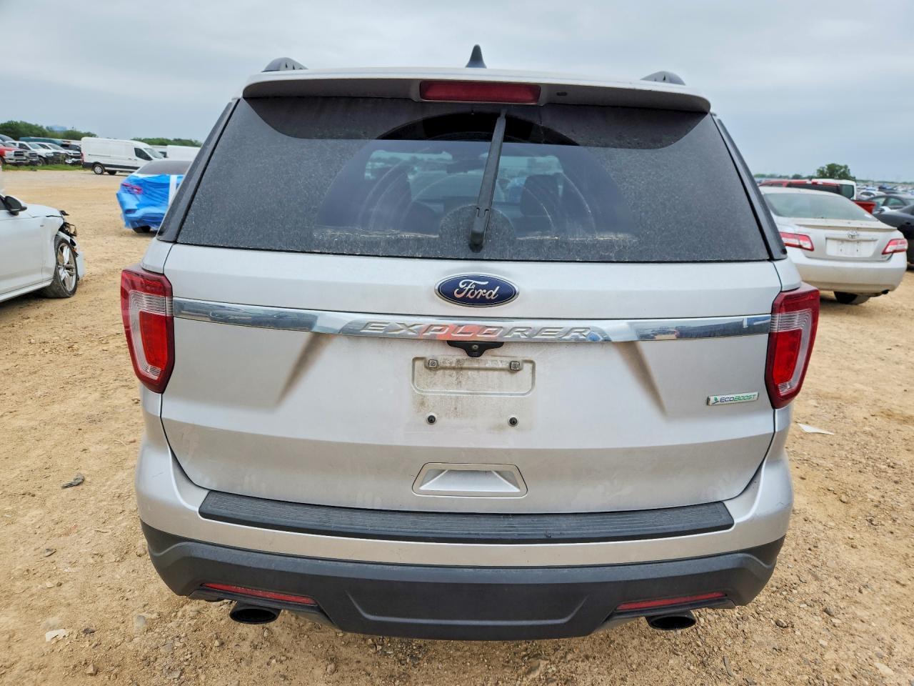2019 Ford Explorer - zdjęcie 6