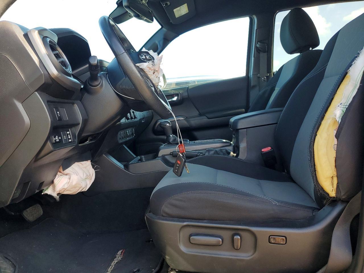 2021 Toyota Tacoma Trd Sport - zdjęcie 7